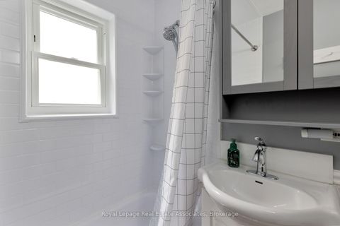 Photo 24 at 7 Maybourne Avenue, Birchmount, Toronto