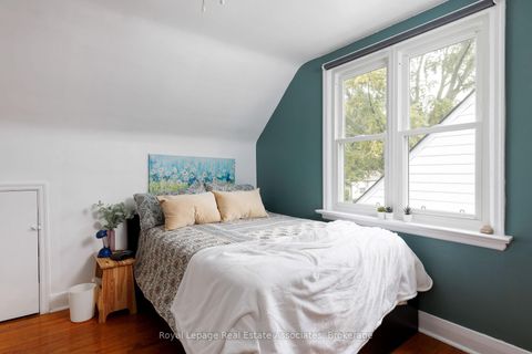 Photo 28 at 7 Maybourne Avenue, Birchmount, Toronto