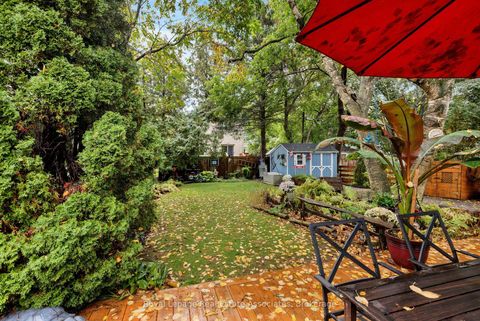Photo 36 at 7 Maybourne Avenue, Birchmount, Toronto