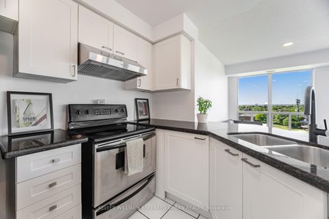 Photo 4 at 803 - 1030 Sheppard Avenue W, Bathurst Manor, Toronto