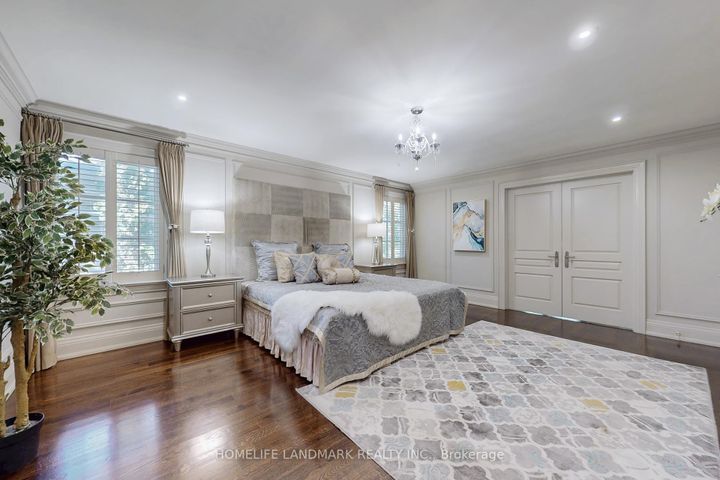 Photo 21 at 30 Bobwhite Crescent, Windfields, Toronto