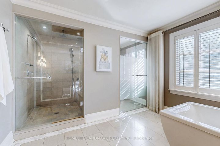 Photo 25 at 30 Bobwhite Crescent, Windfields, Toronto