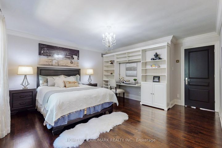 Photo 26 at 30 Bobwhite Crescent, Windfields, Toronto