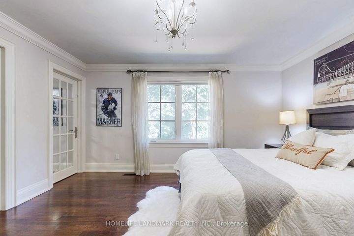 Photo 27 at 30 Bobwhite Crescent, Windfields, Toronto