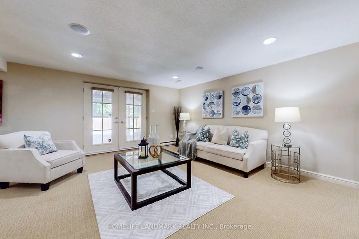 Photo 40 at 30 Bobwhite Crescent, Windfields, Toronto