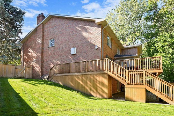 Photo 47 at 30 Bobwhite Crescent, Windfields, Toronto