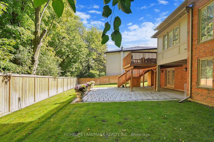 Photo 48 at 30 Bobwhite Crescent, Windfields, Toronto
