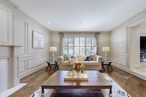 Photo 3 at 30 Bobwhite Crescent, Windfields, Toronto
