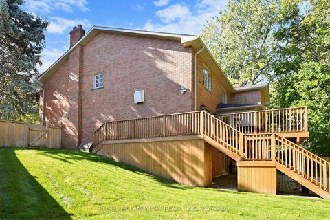 Photo 47 at 30 Bobwhite Crescent, Windfields, Toronto