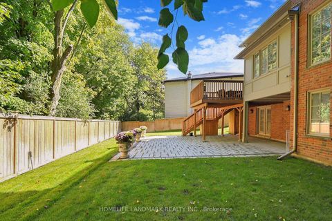 Photo 48 at 30 Bobwhite Crescent, Windfields, Toronto
