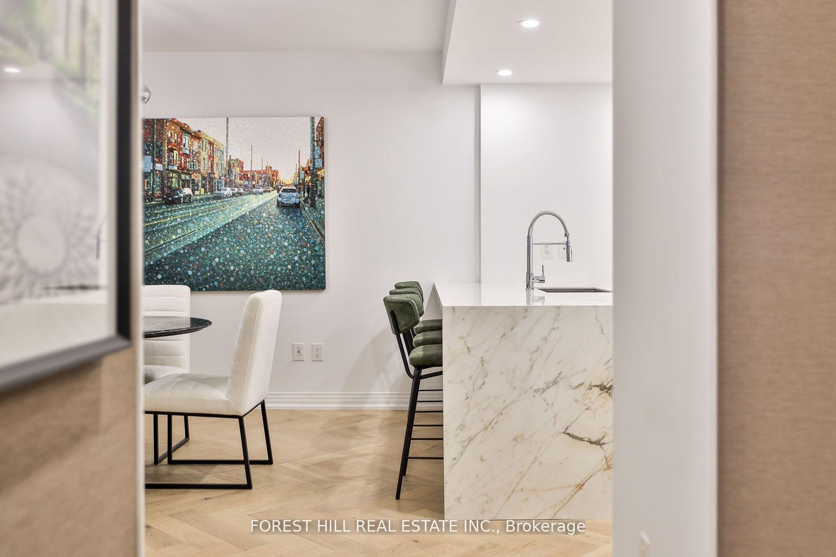 129 - 1 Benvenuto Place, Casa Loma, Toronto 