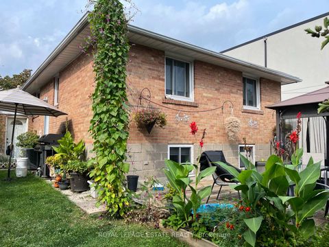 Photo 3 at 3985 Bloor Street W, City Centre West, Toronto