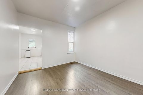 Photo 3 at 1474 Dufferin Street, Junction, Toronto