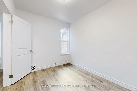 Photo 16 at 1474 Dufferin Street, Junction, Toronto