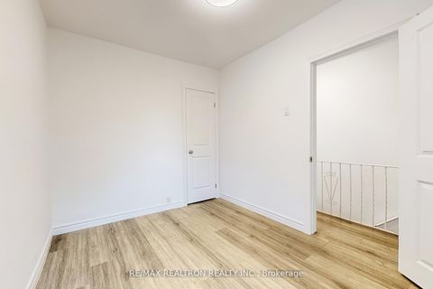 Photo 17 at 1474 Dufferin Street, Junction, Toronto