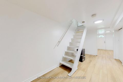 Photo 19 at 1474 Dufferin Street, Junction, Toronto