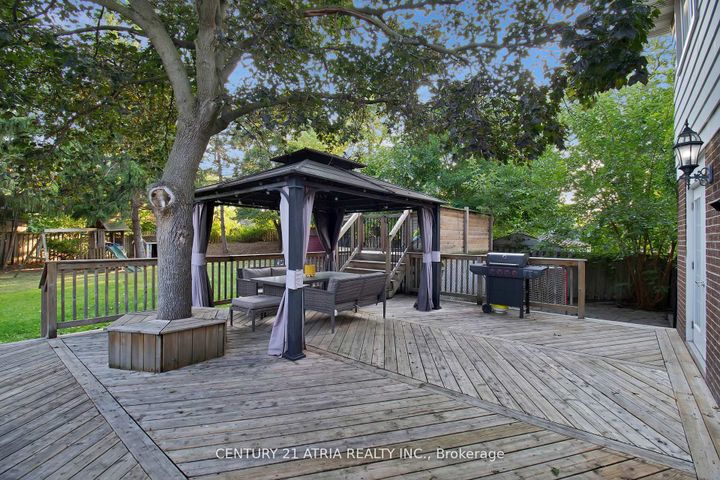 Photo 28 at 3222 Hornbeam Crescent, Erin Mills, Mississauga