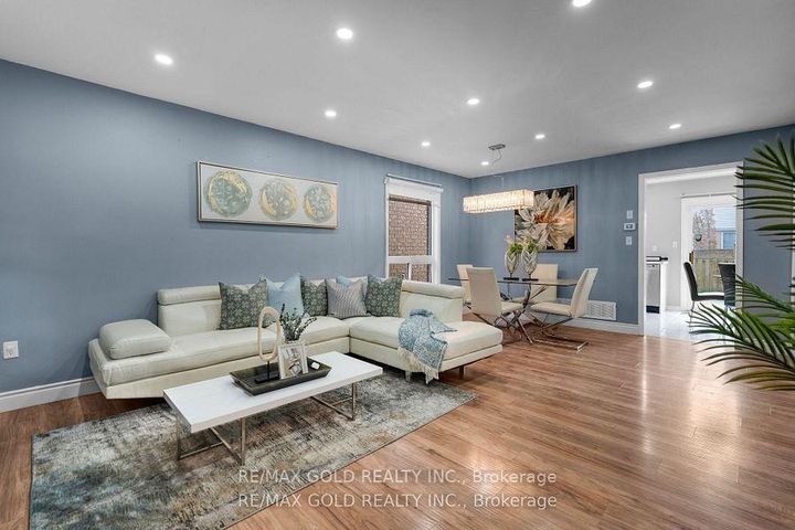 Photo 7 at 30 Worthington Avenue, Fletcher's Meadow, Brampton