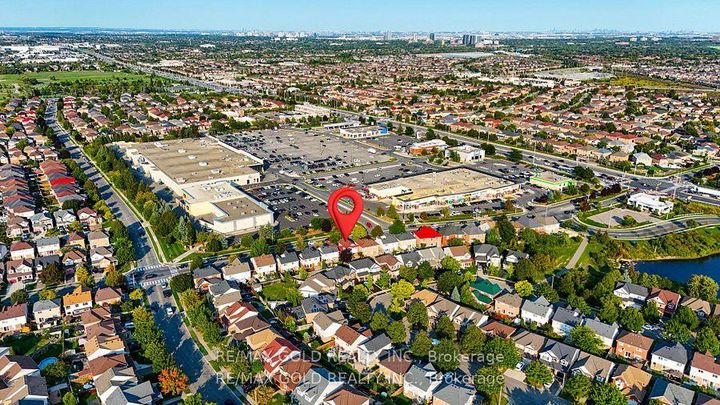 Photo 31 at 30 Worthington Avenue, Fletcher's Meadow, Brampton