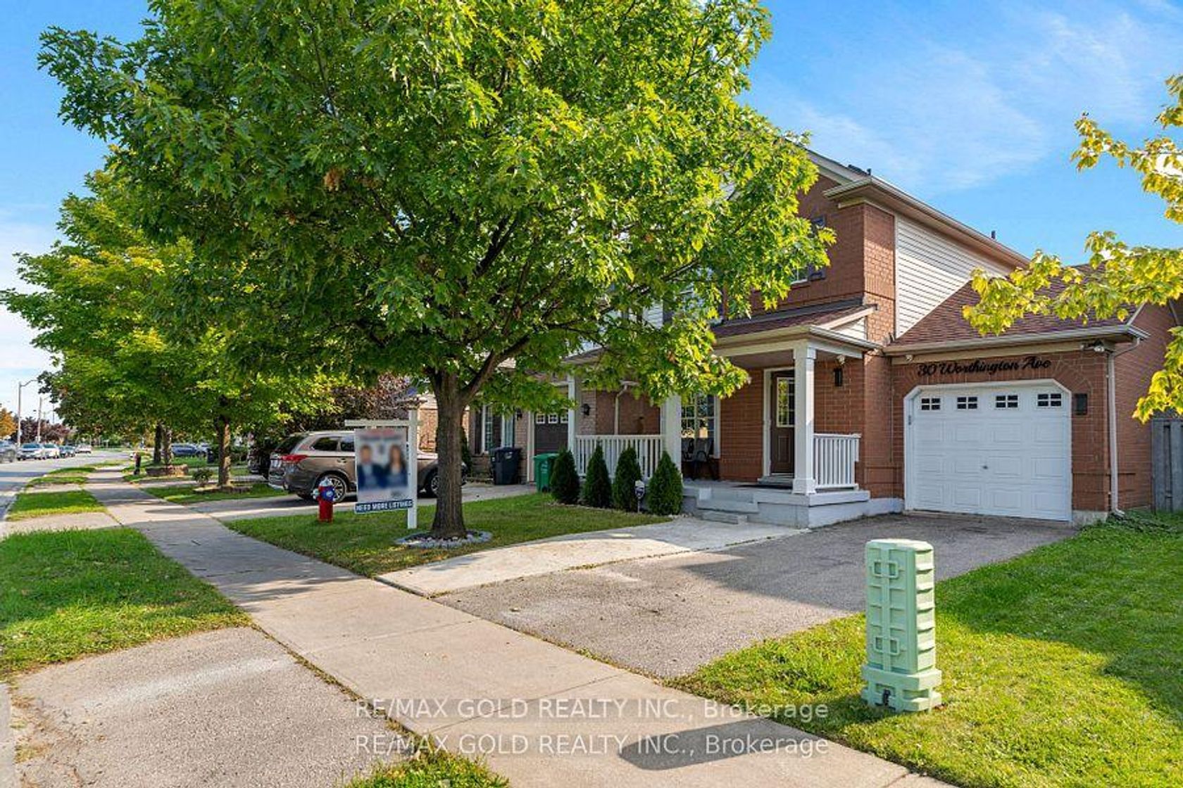 30 Worthington Avenue, Fletcher's Meadow, Brampton 2