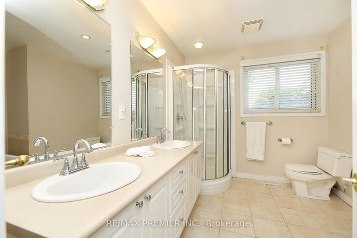 Photo 15 at 70 Captain Rolph Court, Markham Village, Markham