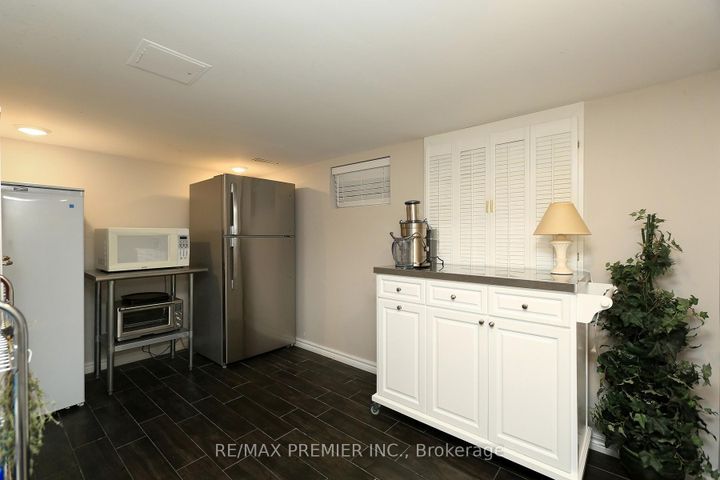 Photo 27 at 70 Captain Rolph Court, Markham Village, Markham