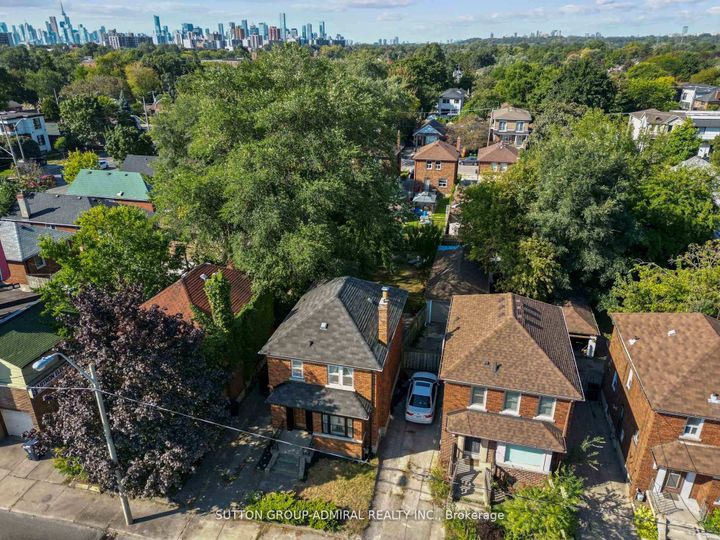 Photo 29 at 4 Don Mills Road, East York, Toronto