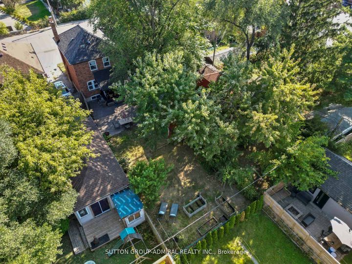 Photo 31 at 4 Don Mills Road, East York, Toronto