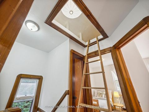 Photo 22 at 4 Don Mills Road, East York, Toronto