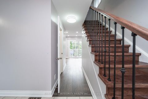 Photo 8 at 1 Hodgins Avenue, Keswick South, Georgina