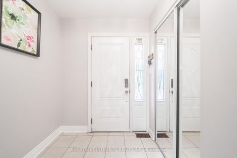 Photo 13 at 1 Hodgins Avenue, Keswick South, Georgina