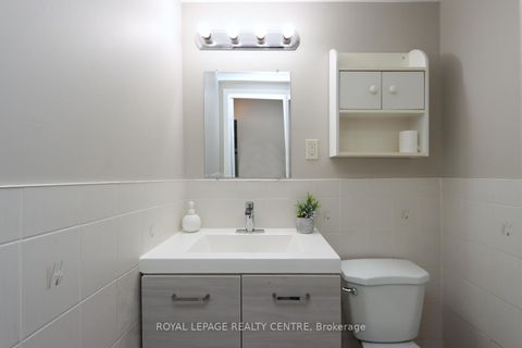 Photo 6 at 11 - 444 Silverstone Drive, Clairville, Toronto