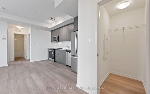 Photo 4 at 18 - 18 Lytham Green Circle, Glenway Estates, Newmarket