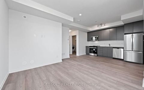 Photo 8 at 18 - 18 Lytham Green Circle, Glenway Estates, Newmarket
