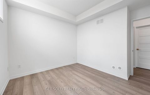 Photo 13 at 18 - 18 Lytham Green Circle, Glenway Estates, Newmarket