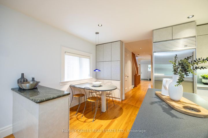 Photo 14 at 94 Melrose Avenue, Lawrence Park North, Toronto
