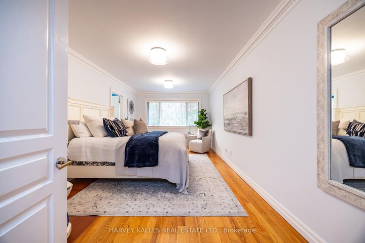 Photo 20 at 94 Melrose Avenue, Lawrence Park North, Toronto