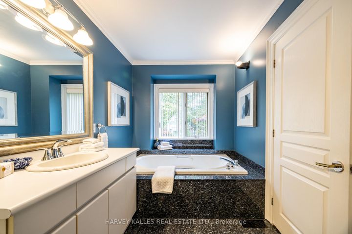 Photo 23 at 94 Melrose Avenue, Lawrence Park North, Toronto