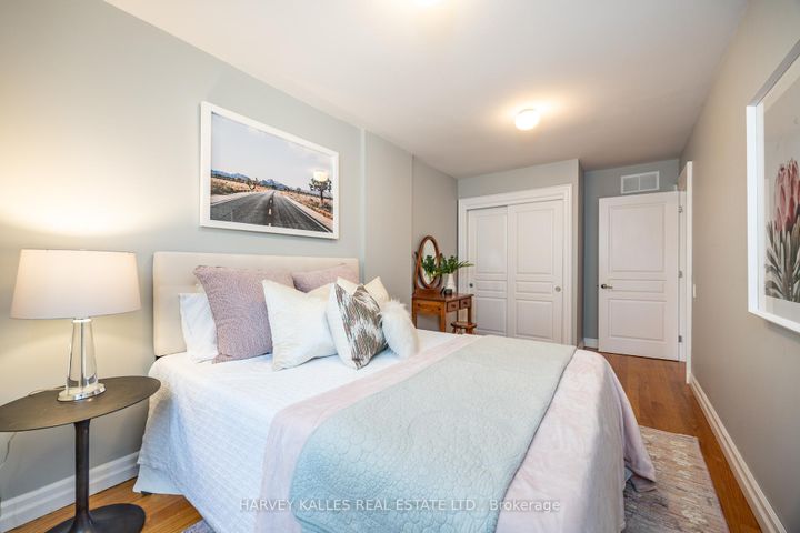 Photo 31 at 94 Melrose Avenue, Lawrence Park North, Toronto