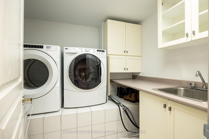 Photo 36 at 94 Melrose Avenue, Lawrence Park North, Toronto