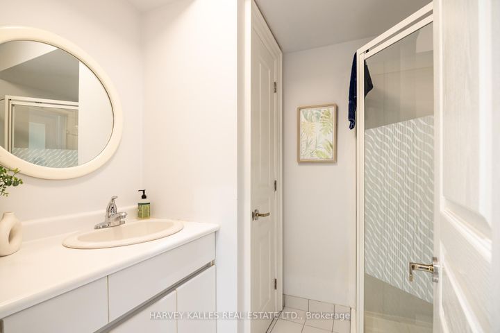 Photo 39 at 94 Melrose Avenue, Lawrence Park North, Toronto