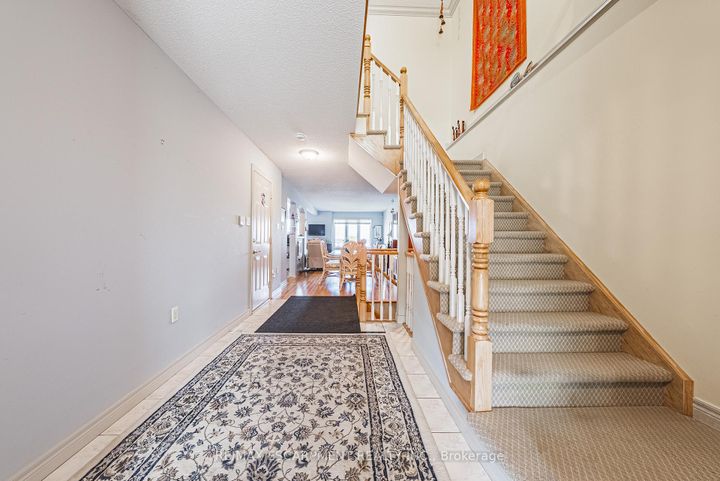 Photo 5 at 6 - 85 EDGEWATER Drive, Lakeshore, Hamilton