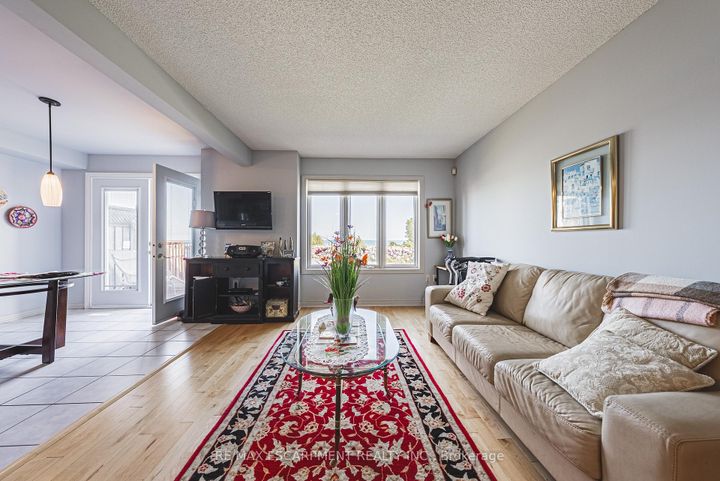 Photo 7 at 6 - 85 EDGEWATER Drive, Lakeshore, Hamilton