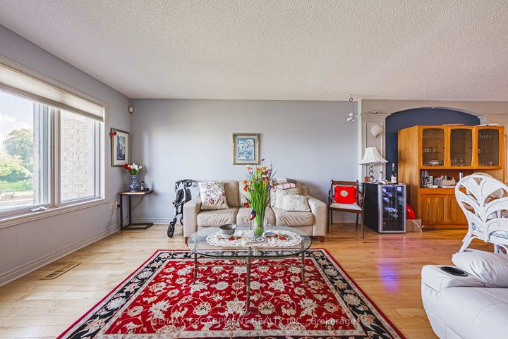 Photo 8 at 6 - 85 EDGEWATER Drive, Lakeshore, Hamilton