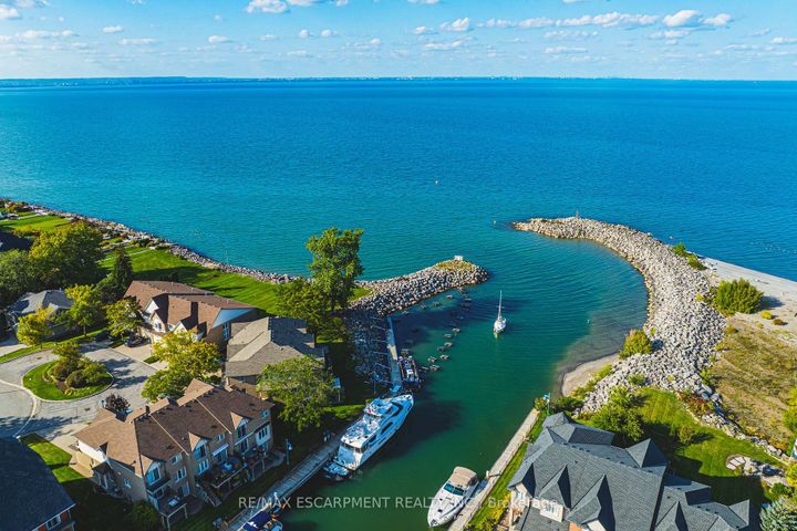 Photo 32 at 6 - 85 EDGEWATER Drive, Lakeshore, Hamilton