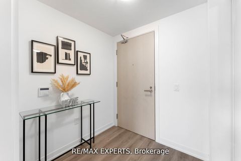 Photo 5 at 3302 - 138 Downes Street, Waterfront Communities C8, Toronto