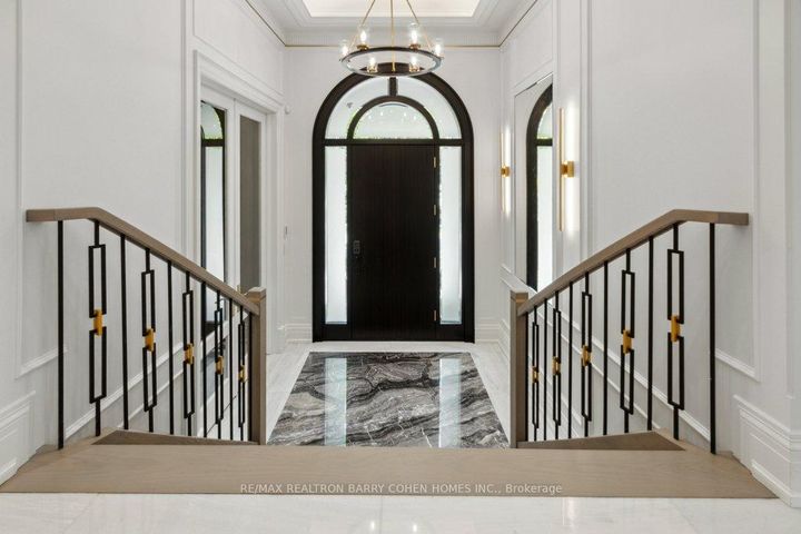 Photo 2 at 47 Danville Drive, Windfields, Toronto