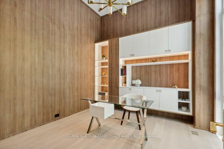 Photo 3 at 47 Danville Drive, Windfields, Toronto