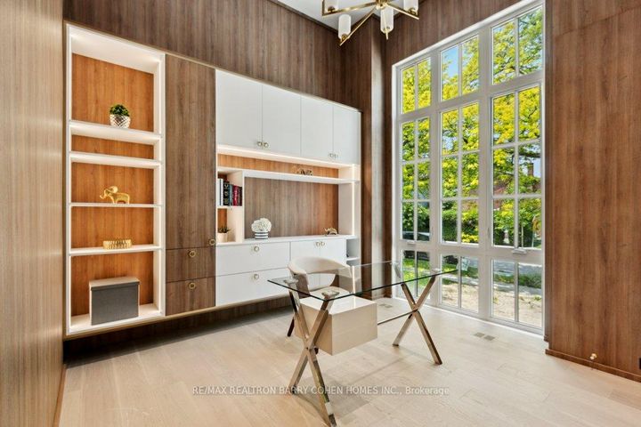Photo 4 at 47 Danville Drive, Windfields, Toronto