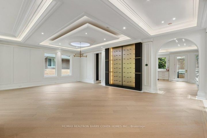 Photo 7 at 47 Danville Drive, Windfields, Toronto